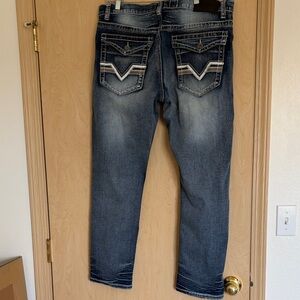 Men's Dark Wash Denim Jeans with Back Pocket Stitching